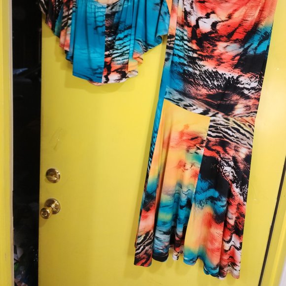 2pc Hawaii Print | Wall Street Brand | Size Large - Picture 4 of 4